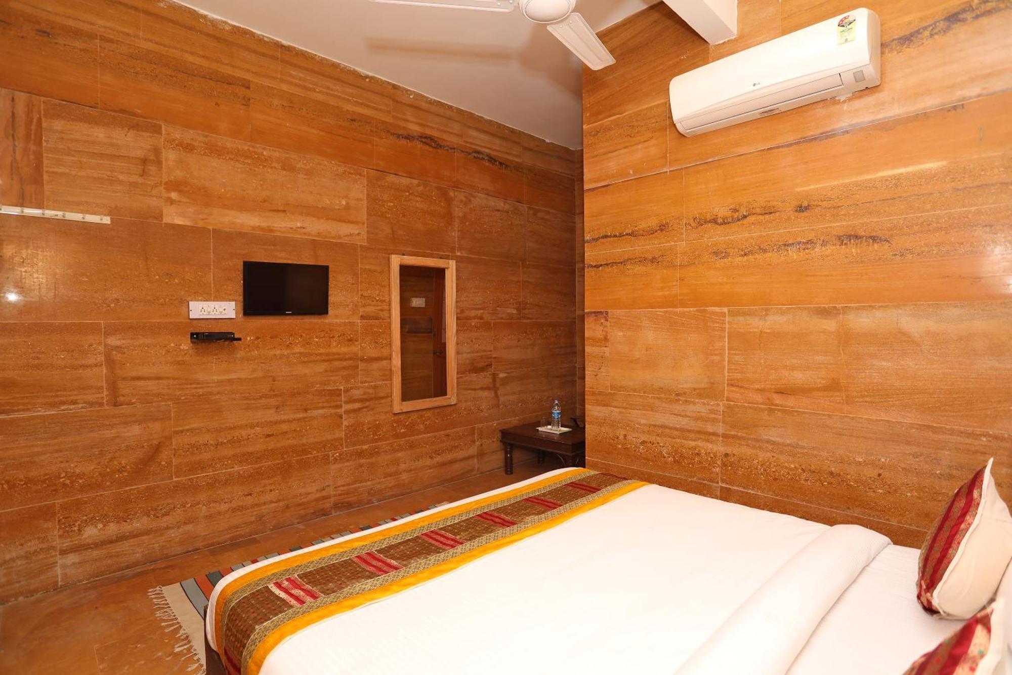 Hotel Heera Court Jaisalmer Exteriör bild
