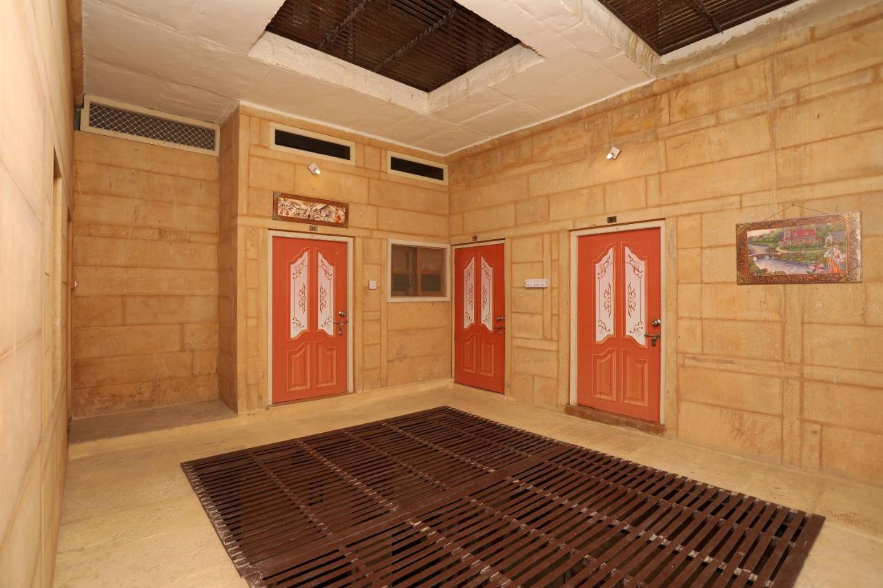 Hotel Heera Court Jaisalmer Exteriör bild
